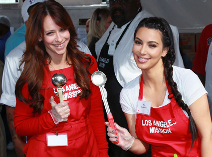Kim Kardashian, Jennifer Love Hewitt Kim Kardashian, Jennifer Love Hewitt